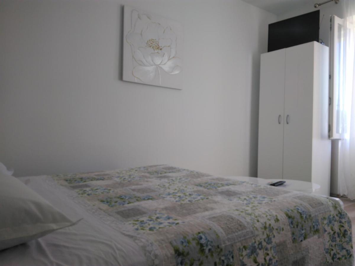 Lemon House Hotel Vis Eksteriør billede